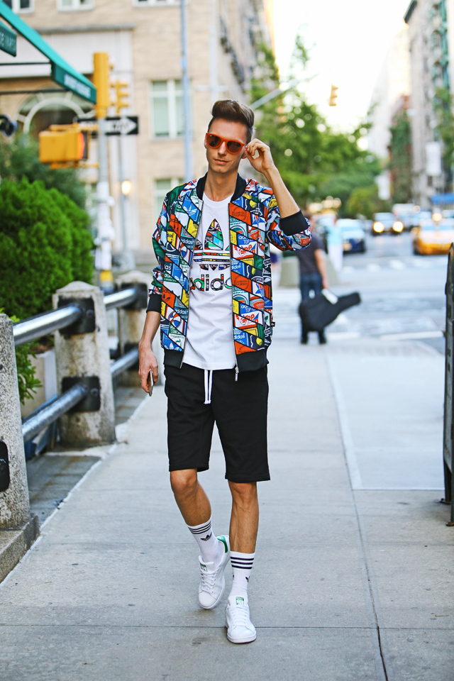 adidasoriginal-ferfi-new-york-fashion-week-magyar-ferfidivat-stan-smith-sneakers-smizedivat-chaby-outfit_5.png