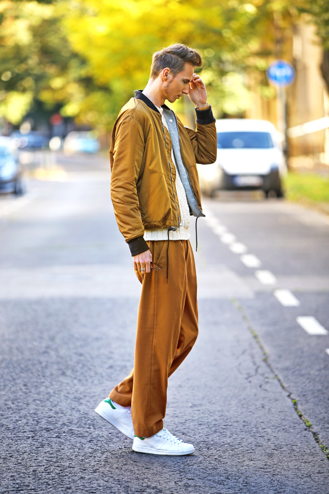 autumn-outfit-street-style-camel-brown-long-trousers-ferfidivat-divatblogger-fashion-blogger-hm-fall-winter_7.png