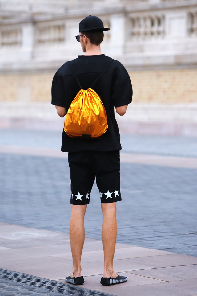 magyar-divat-street-style-ferfidivat-menswear-pikkpack-shoes-galla-hungarian-designer-smizedivat-black-outfit-menstyle_4.png