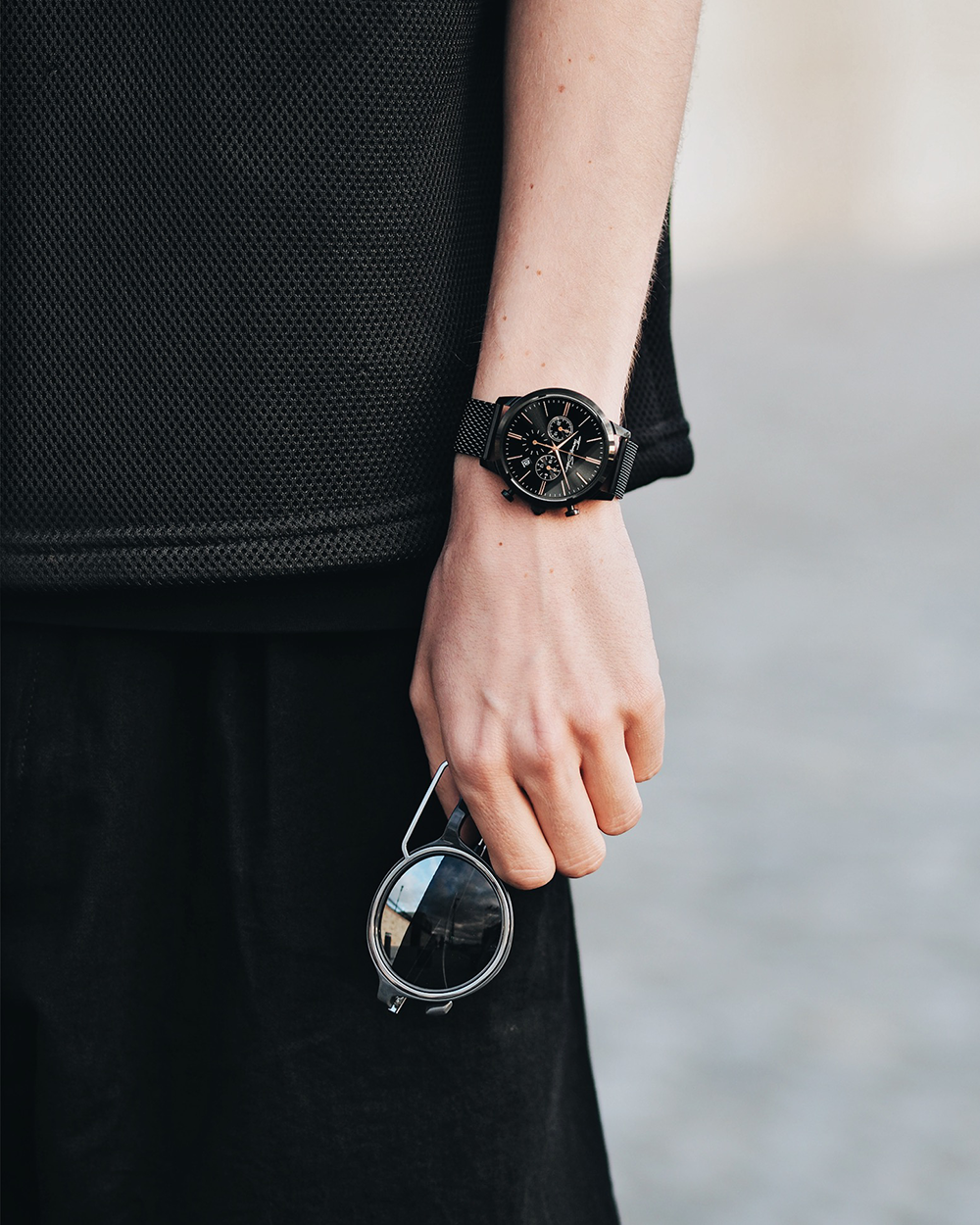 street-style-men-thomas-sabo-watch-ferfi-ora-fekete-emporio-armani-napszemuveg-ferfi-divatblog-chaby_5.png