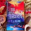 Könyvajánló: T. J. Klune: Túl az égszínkék tengeren (2024)