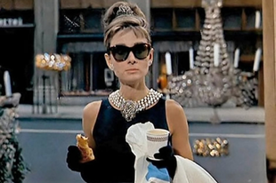 Álom luxuskivitelben / Breakfast at Tiffany's (1961)