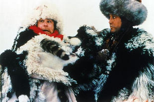 Smoking Anniversary: Kémek, mint mi / Spies Like Us (1985)