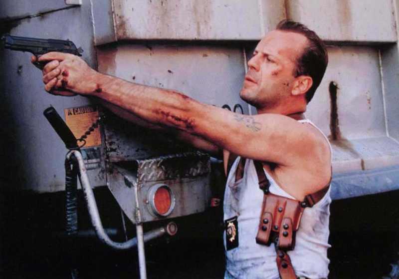 Die-Hard-3-Bruce-Willis-1.jpg