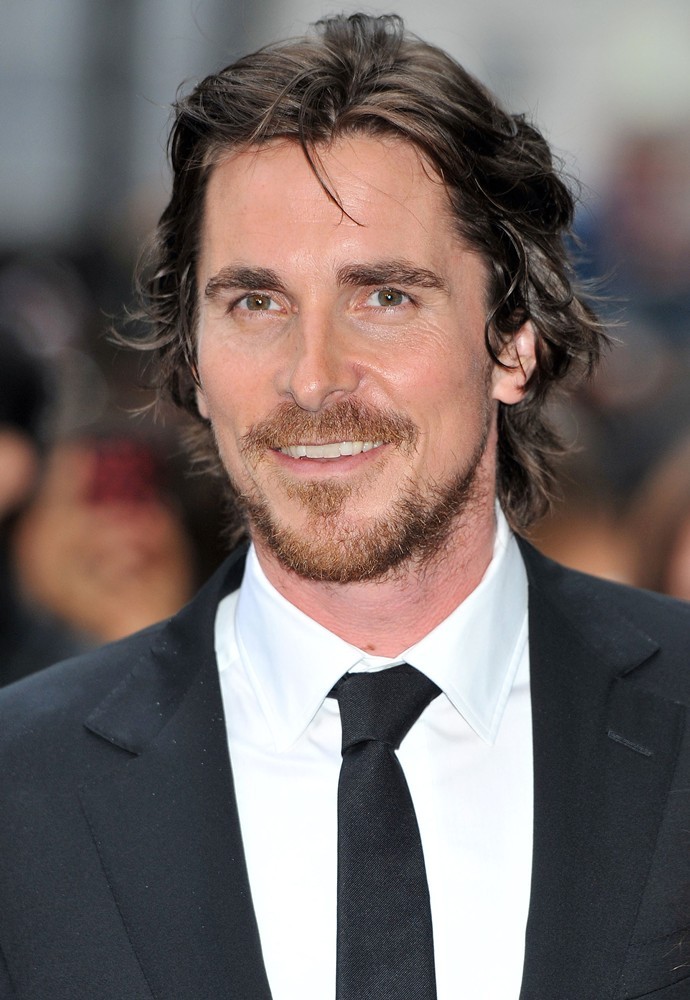 christian-bale-uk-premiere-the-dark-knight-rises-03.jpg