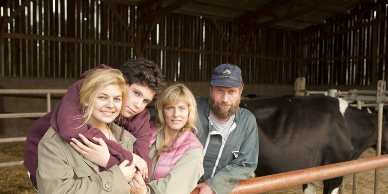 le-film-la-famille-belier-suit-la-vie-d-une-famille_2327048_800x400.jpg