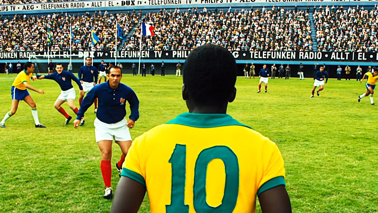 pele-birth-of-a-legend-film-playing-footbal-pictures.jpg