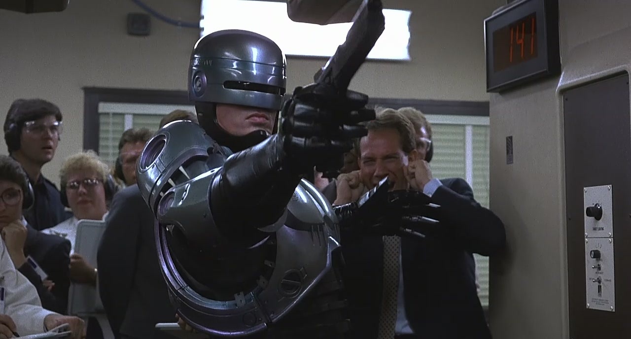 robocop-guns.jpg