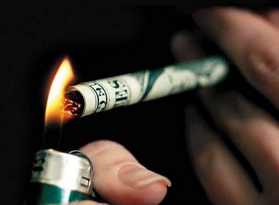 1333070092_quit-smoking-burning-money.jpg