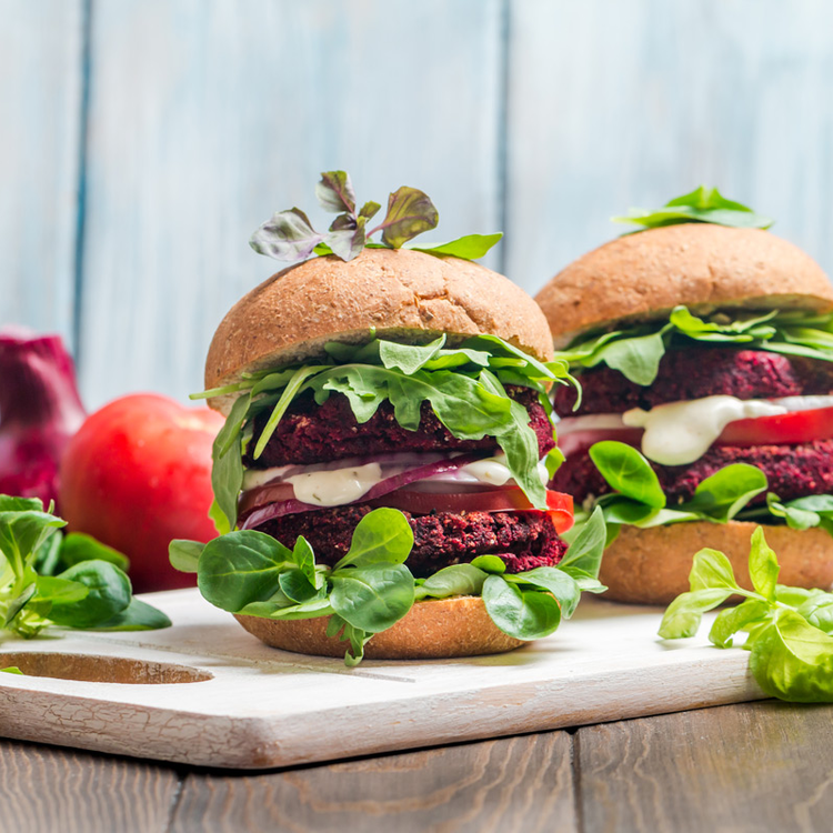 Szaftos céklapogácsa finom fűszerekkel - Húsmentesen is lehet finom a burger