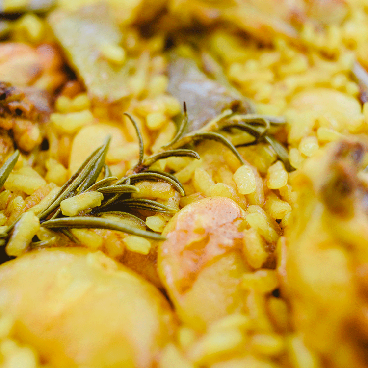 Valenciai paella csirkével és nyúllal - Akkor a legfinomabb, ha a férfi készíti