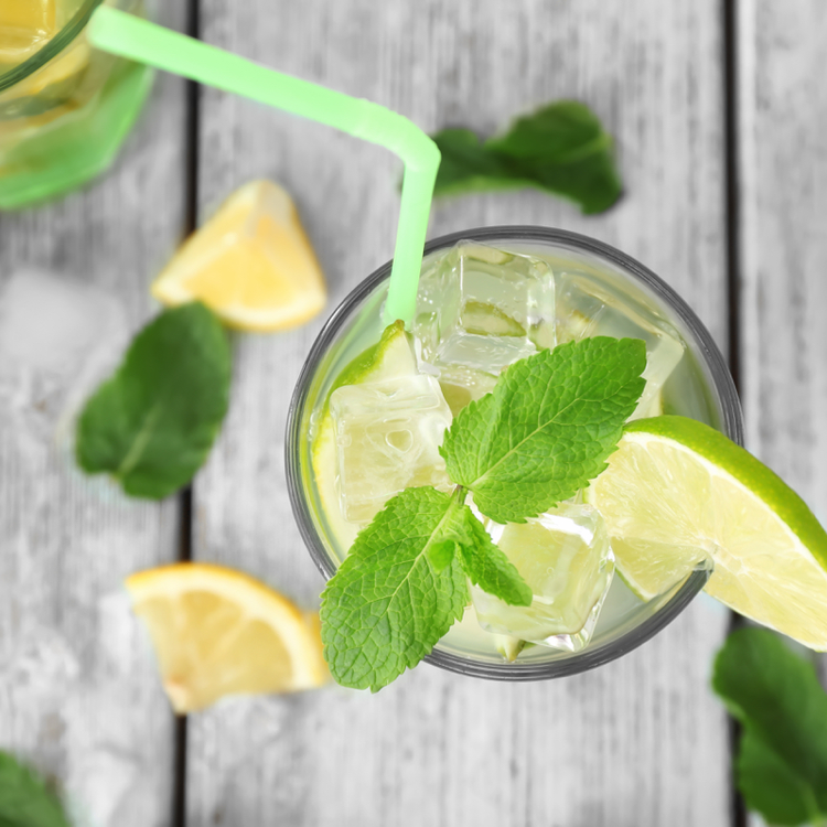 Így készíts ízesített cukorszirupot a legfinomabb limonádékhoz