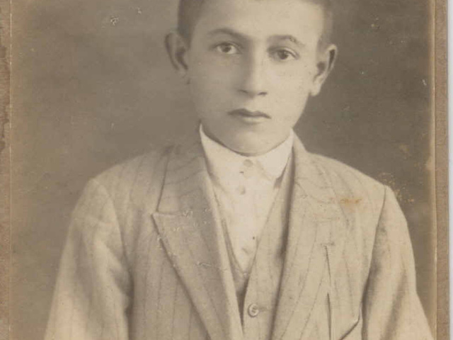Járfás Sándor (1911. - 1937.) földműves