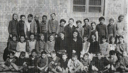Osztálykép az 1948/1949-es tanévből.