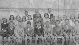 Osztálykép az 1950-es évekből