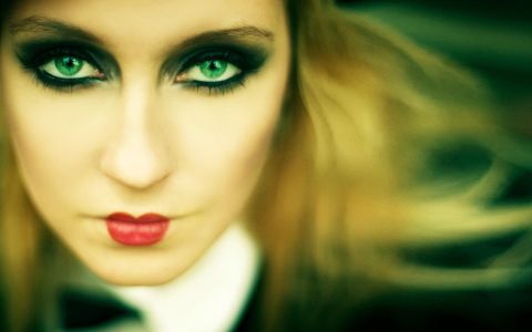 photography-woman-beauty-blonde-green-eyes-12.jpg