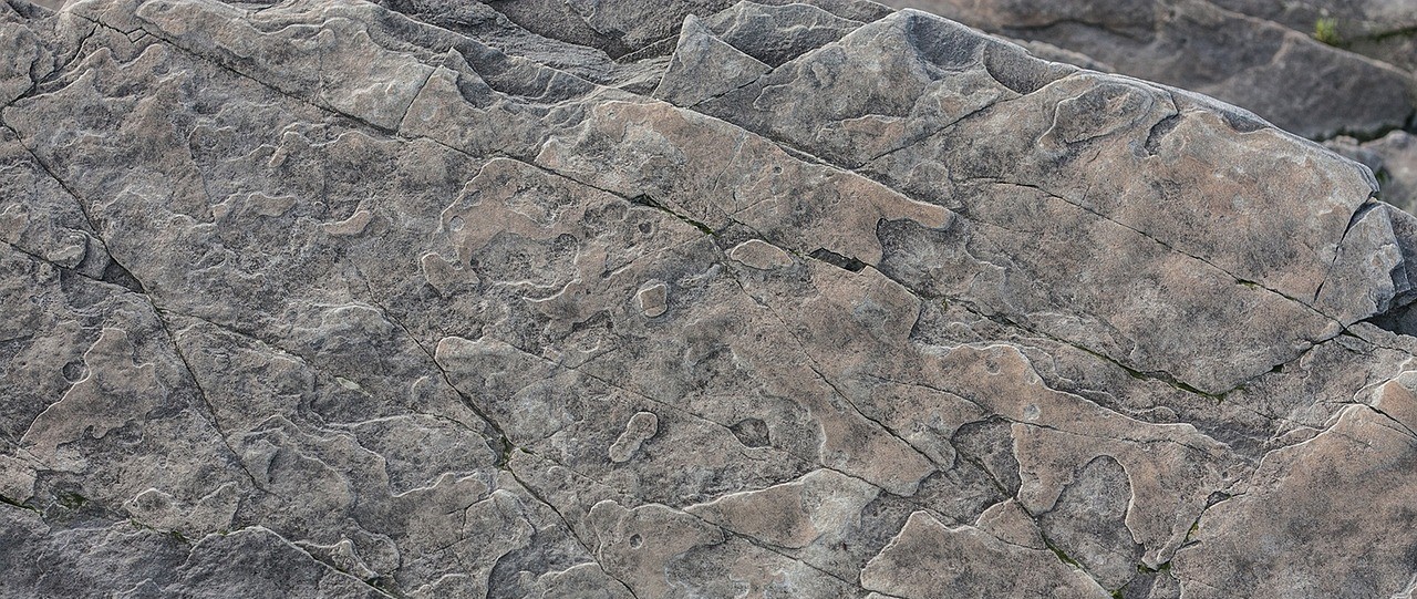 rock-2147359_1280.jpg