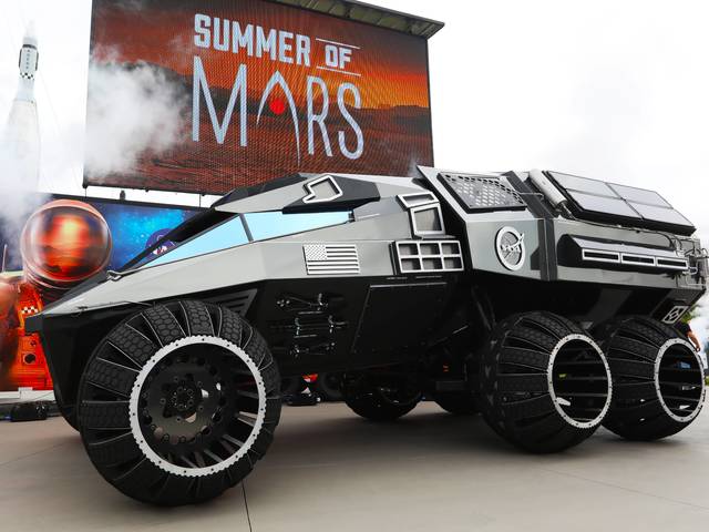 Életre kel a MAKO M35 a NASA szárnyai alatt