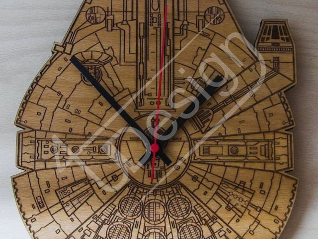 Napi kell: Millenium Falcon óra