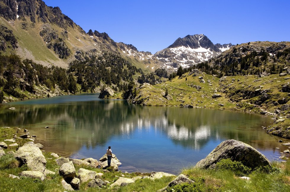 aiguestortes_y_lago_san_mauricio_lleida.jpg