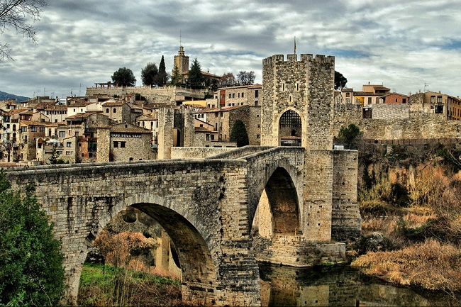 01besalu_girona.jpg