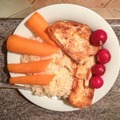 2013. március 6 - Grillezett csirkemellfilé vajretekkel, sárgerépával és párolt jázmin rizzsel. Vacsorára tzaziki, csirke és pufirizs