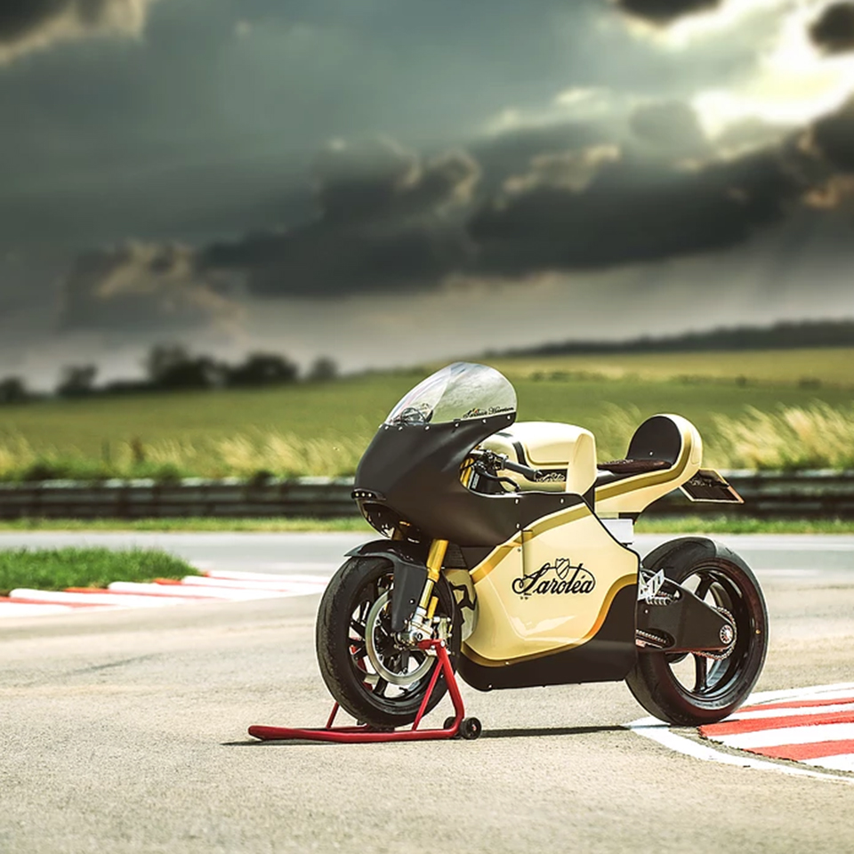 sarolea_sp7_superbike.png