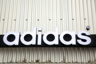 Adidas Oracle: a tökéletes utcai cipő