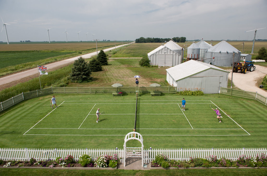 charles_city_tennis_courts.jpg