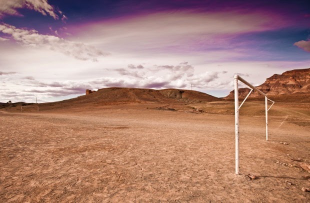 desert_pitch_in_agdz_morocco.jpg