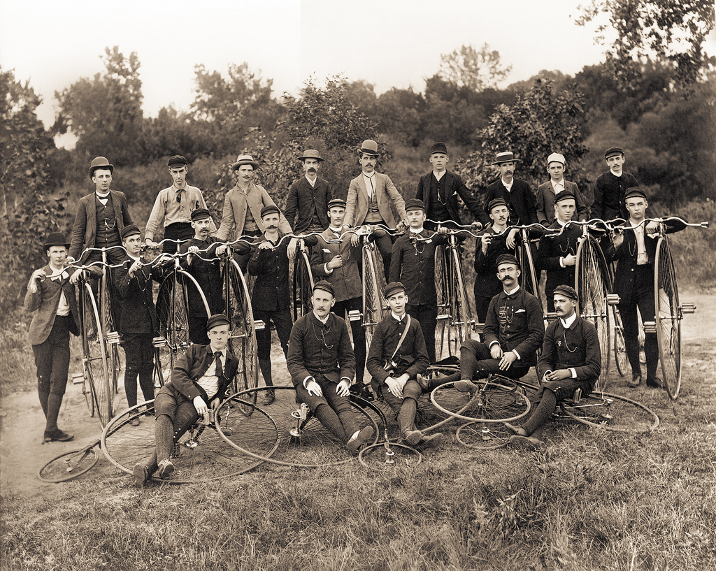 high_wheel_bicycle_club_1885.jpg