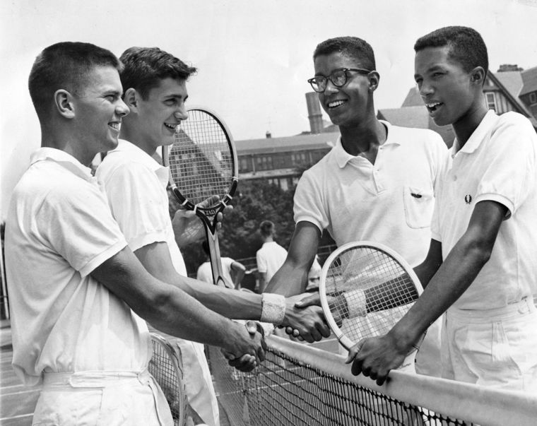 hubert_easton_and_arthur_ashe_shake_hands_with_their_opponents_john_botts_and_herbert_gibson_before_their_match_1959.jpg