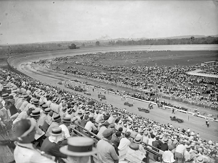 july_11_1925_auto_races_at_laurel_maryland_the_1_-mile_wooden_oval_at_laurel_speedway.jpg