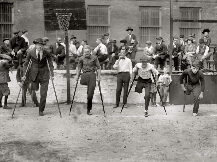 new_york_city_circa_1918_start_of_cripples_one-legged_race.jpg