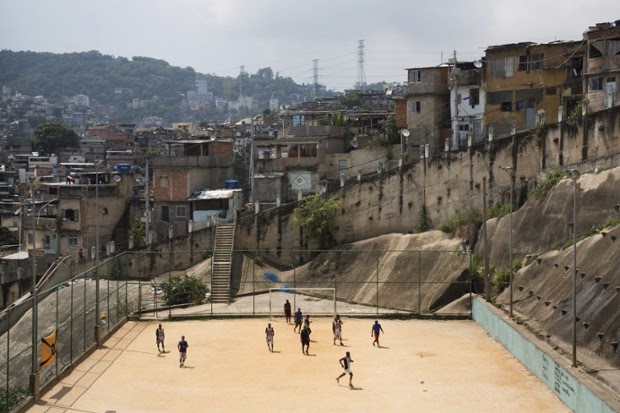 sao_carlo_favela_rio_de_janeiro_brazil.jpg