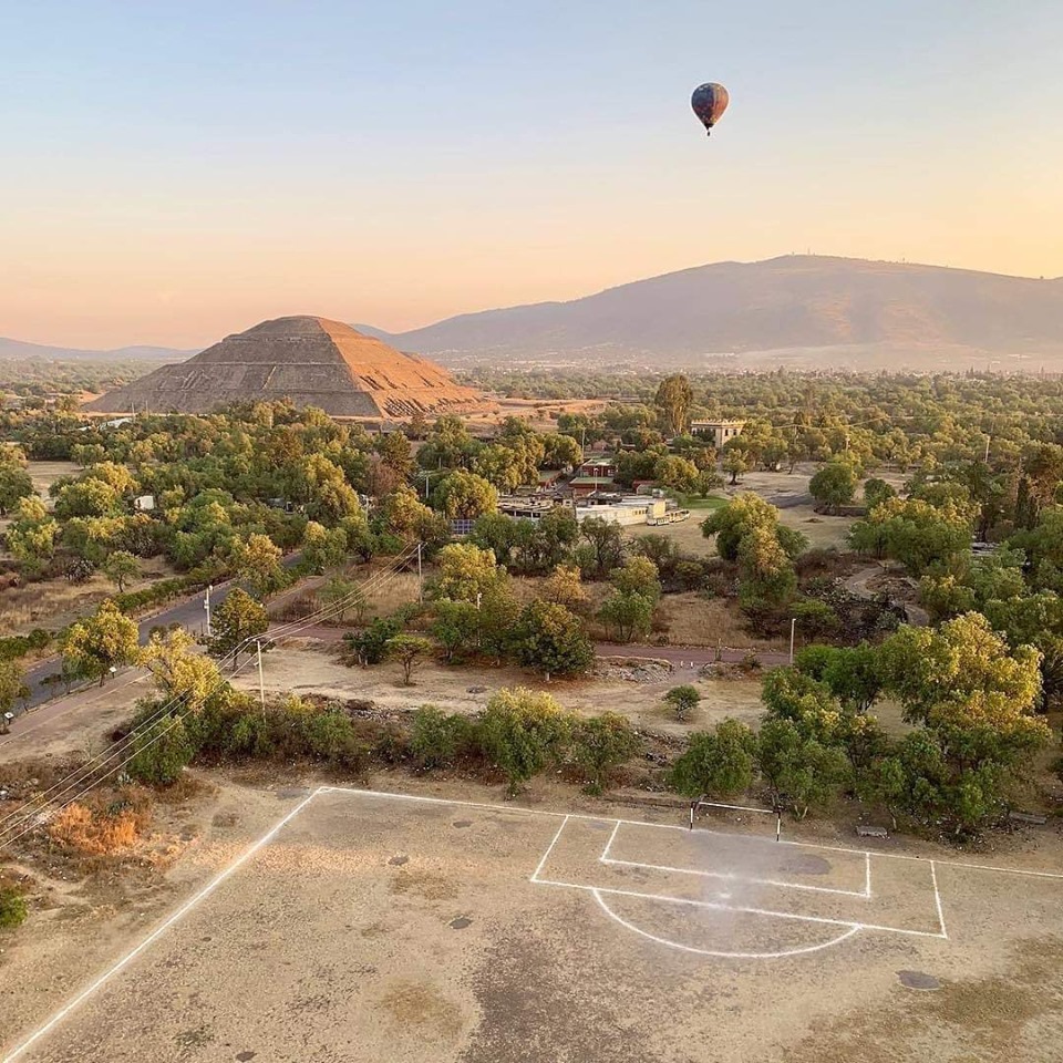 teotihuacan_de_arista_mexico.jpg