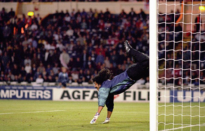 the_rene_higuita_scorpion_kick_save_is_one_of_the_greatest_moments_in_goalkeeper_history.jpg