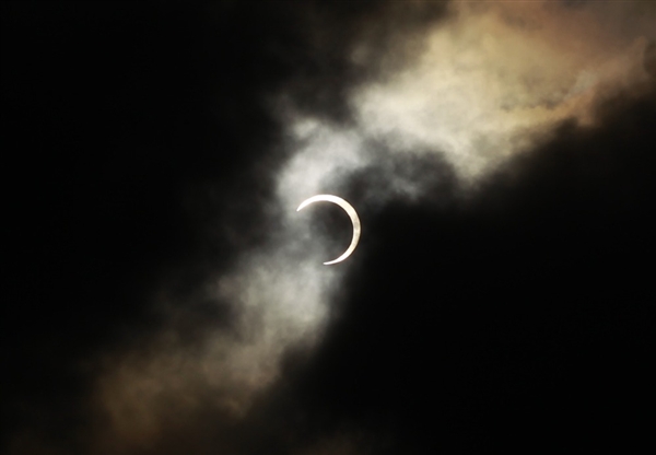 120520-eclipse-hmed-6p.photoblog600[1].jpg