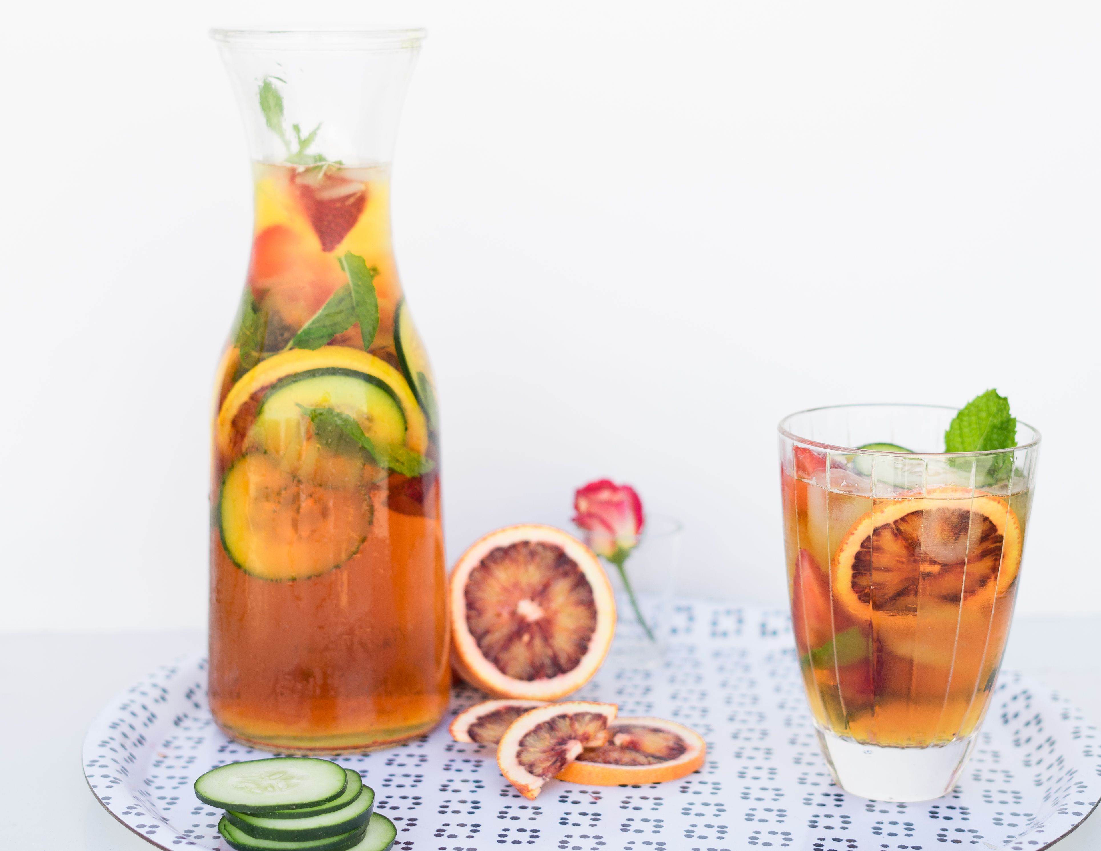 classic-pimms-and-lemonade-recipe-435210-7368-5b3f783246e0fb005bad5ba1.JPG