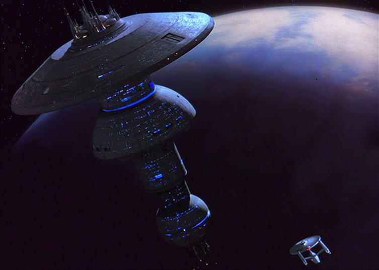 uss_enterprise_approaches_the_earth_spacedock.jpg