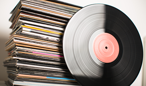 skynews-vinyl-records_5627792_1.png