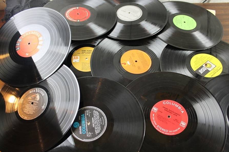 the-history-of-vinyl-records.jpg