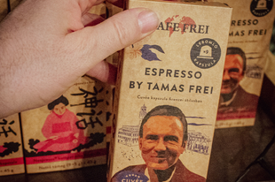 Toszkánát idéző eszpresszó a CAFE FREI láncolat első ízesítés nélküli kapszulája – villáminterjú Frei Tamással az Esrpesso by Tamas Freiről, trendekről, 2022-ről