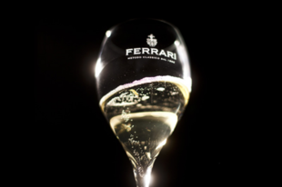 Az olasz Ferrari champagne az ide Gourmet Fesztiválon debütál