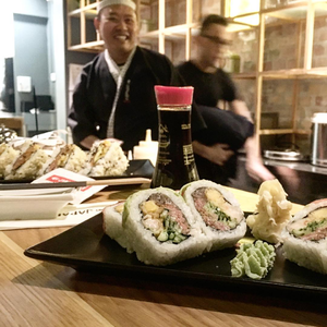 VIDEÓ! Most kiderül, hogy készül a sushi!