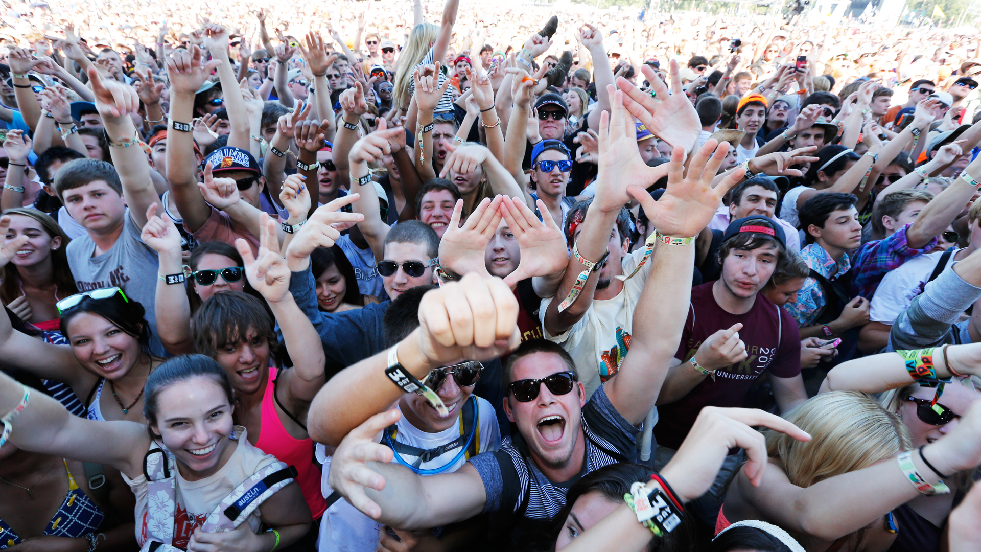 acl-crowd-closeup-2.jpg