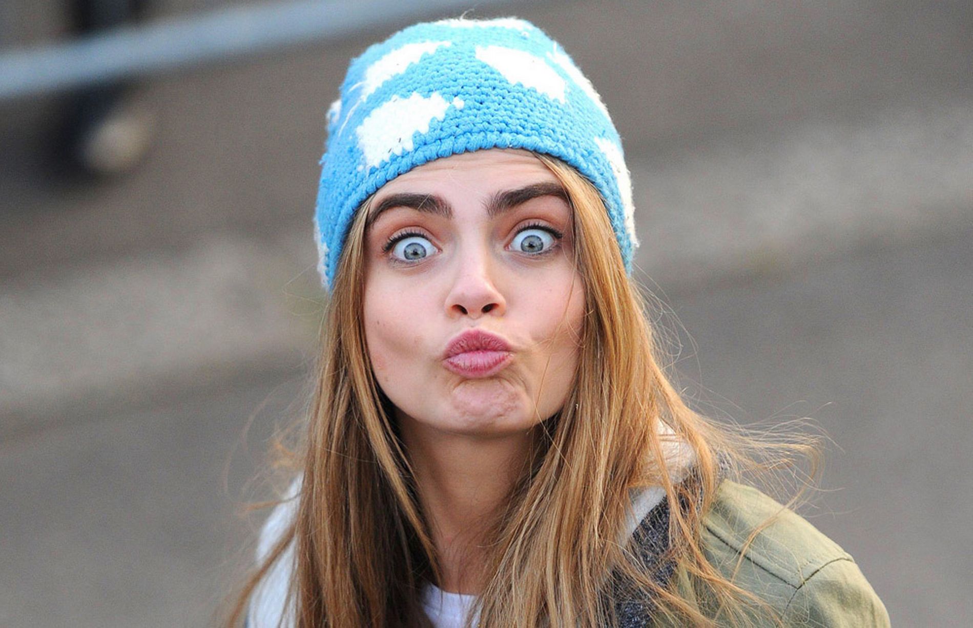 cara-delevingne-faces.jpg