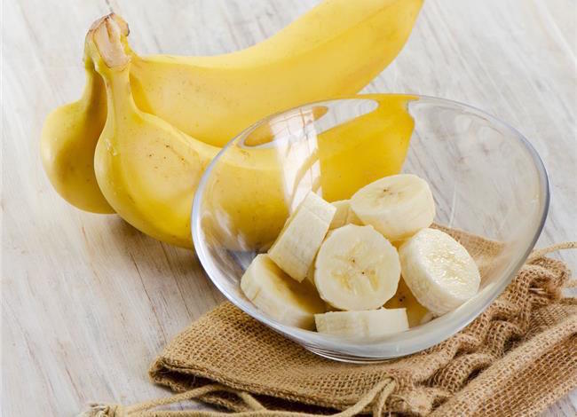 should-you-eat-bananas-at-night.jpg