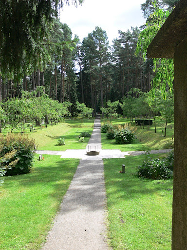 skogskyrkogarden07.JPG