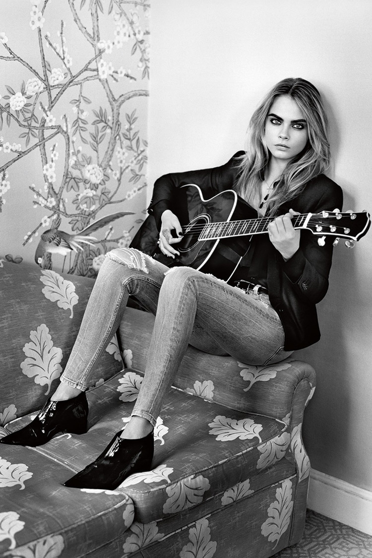 Cara-Delevingne-Topshop-Fall-Winter-2014-01.jpg